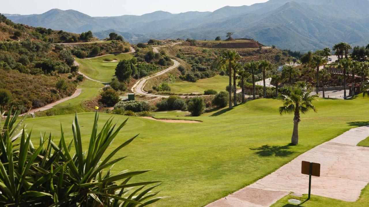 Casa Saar Luxury Alhaurin Golf Apartment *